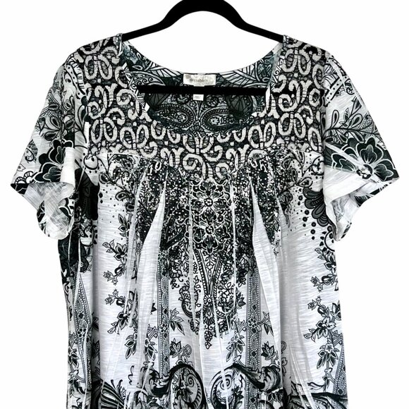 Dressbarn Blouse Top Womens 2X Black & White Paisley Print Embellished EUC - Picture 7 of 16